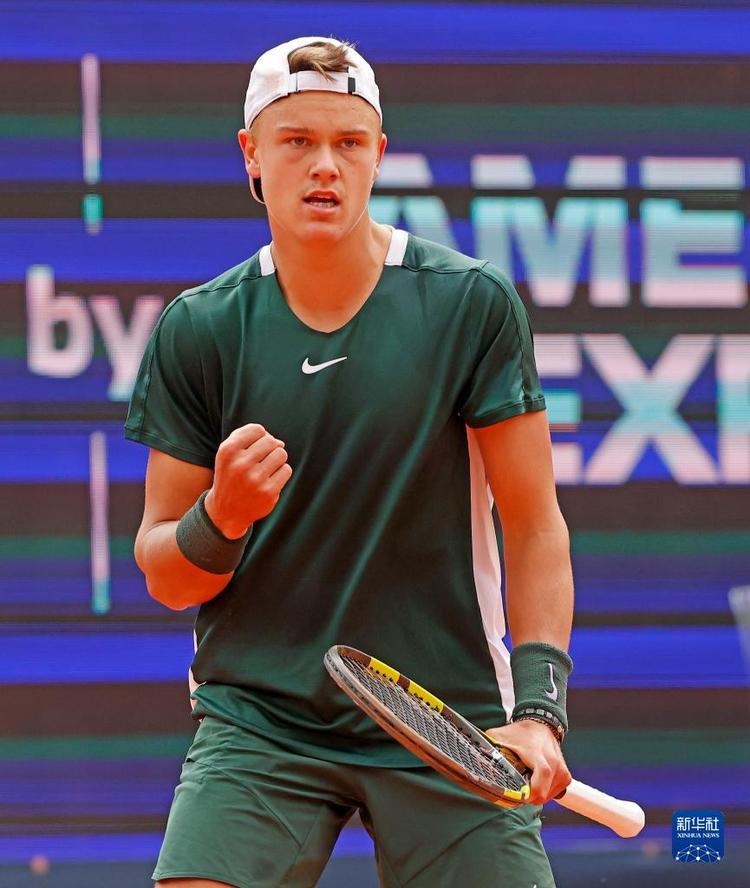 无论是留在 无论是留在